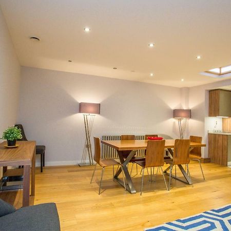 The Escalier Mews - Bright 3Bdr Home London Bagian luar foto